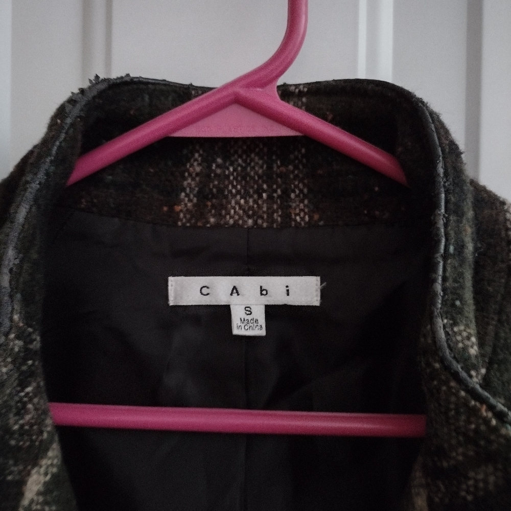 Vest - Picture 4 of 5